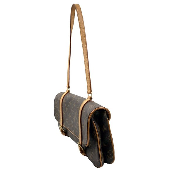 Pochette Marelle Monogram Canvas Shoulder Bag - Picture 3 of 11